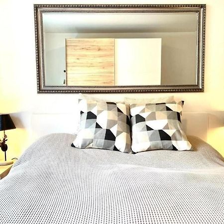 Ferienwohnung Gian, Zentral Mit Garagenstellplatz Davos Kültér fotó